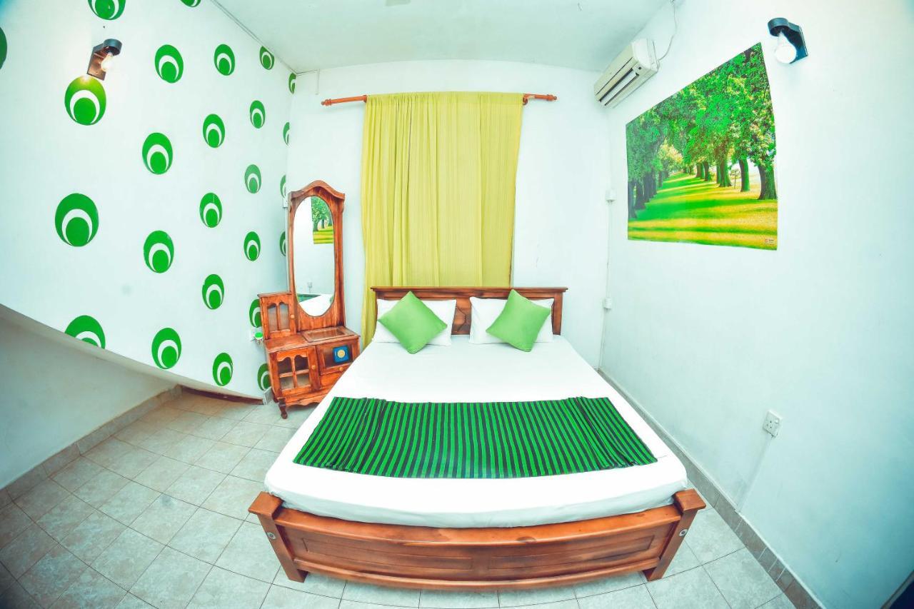 Michael Villa Negombo Chambre photo